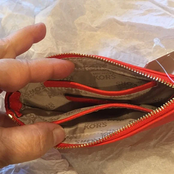 NWT Fulton Mandarin Leather Wristlet - Picture 4 of 5